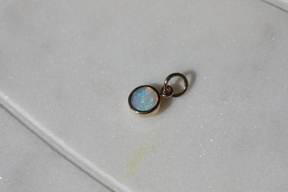 Lightning Ridge Crystal Opal Faceted Charm 14k