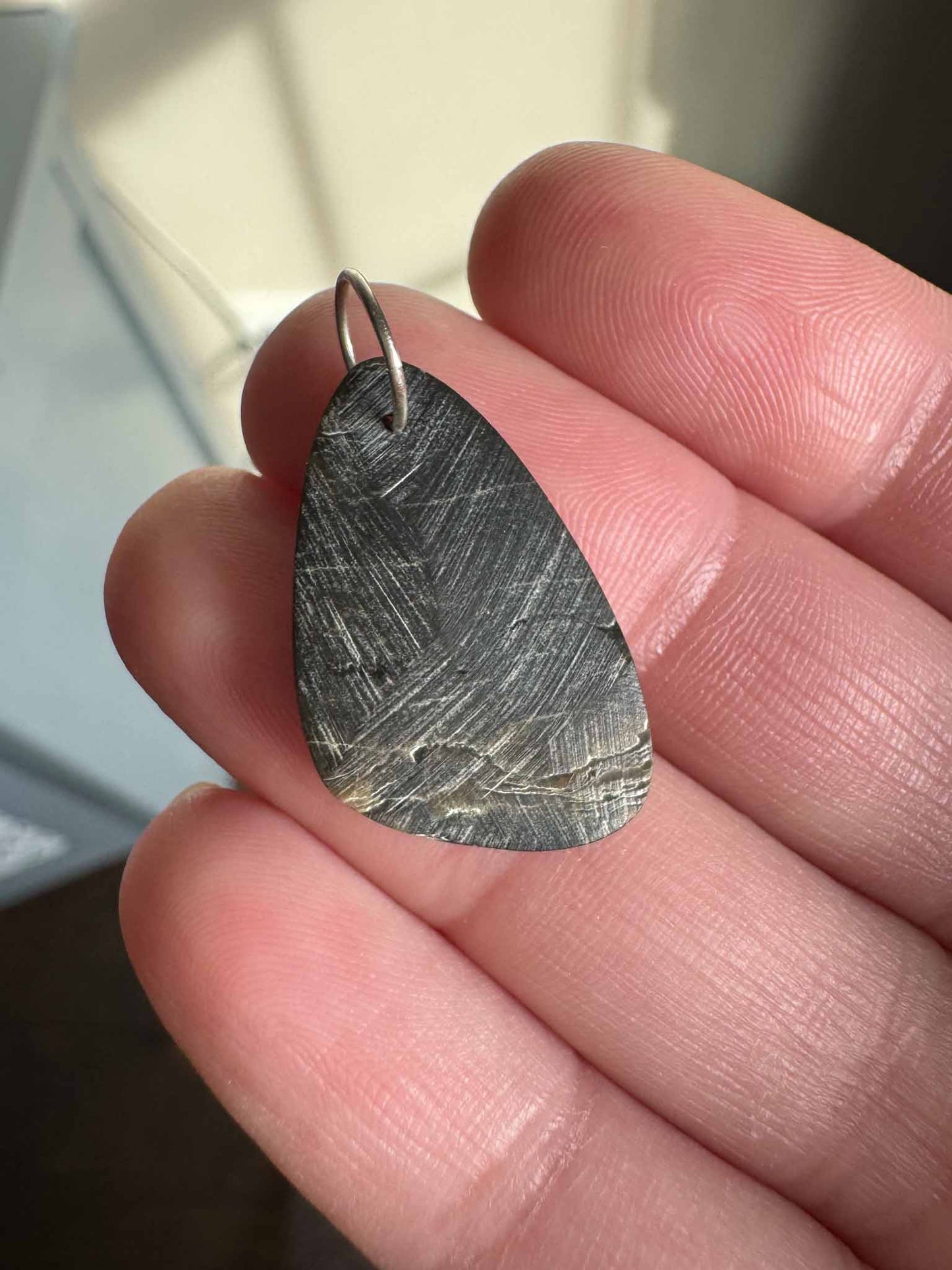 Gorgeous Black Tahitian Mother of Pearl Charm