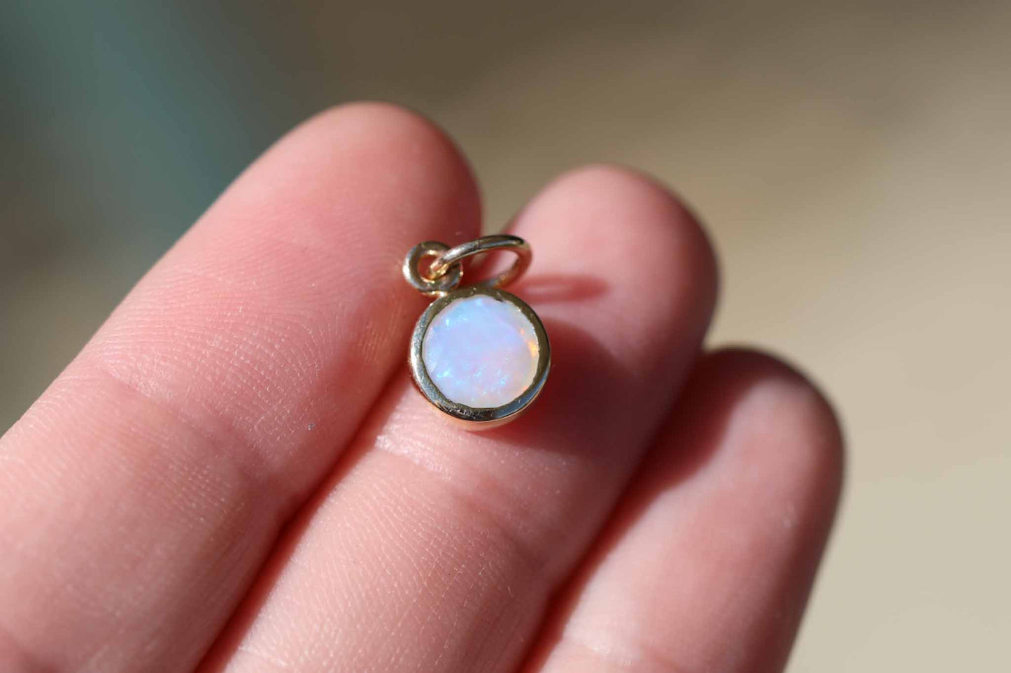 Lightning Ridge Crystal Opal Faceted Charm 14k