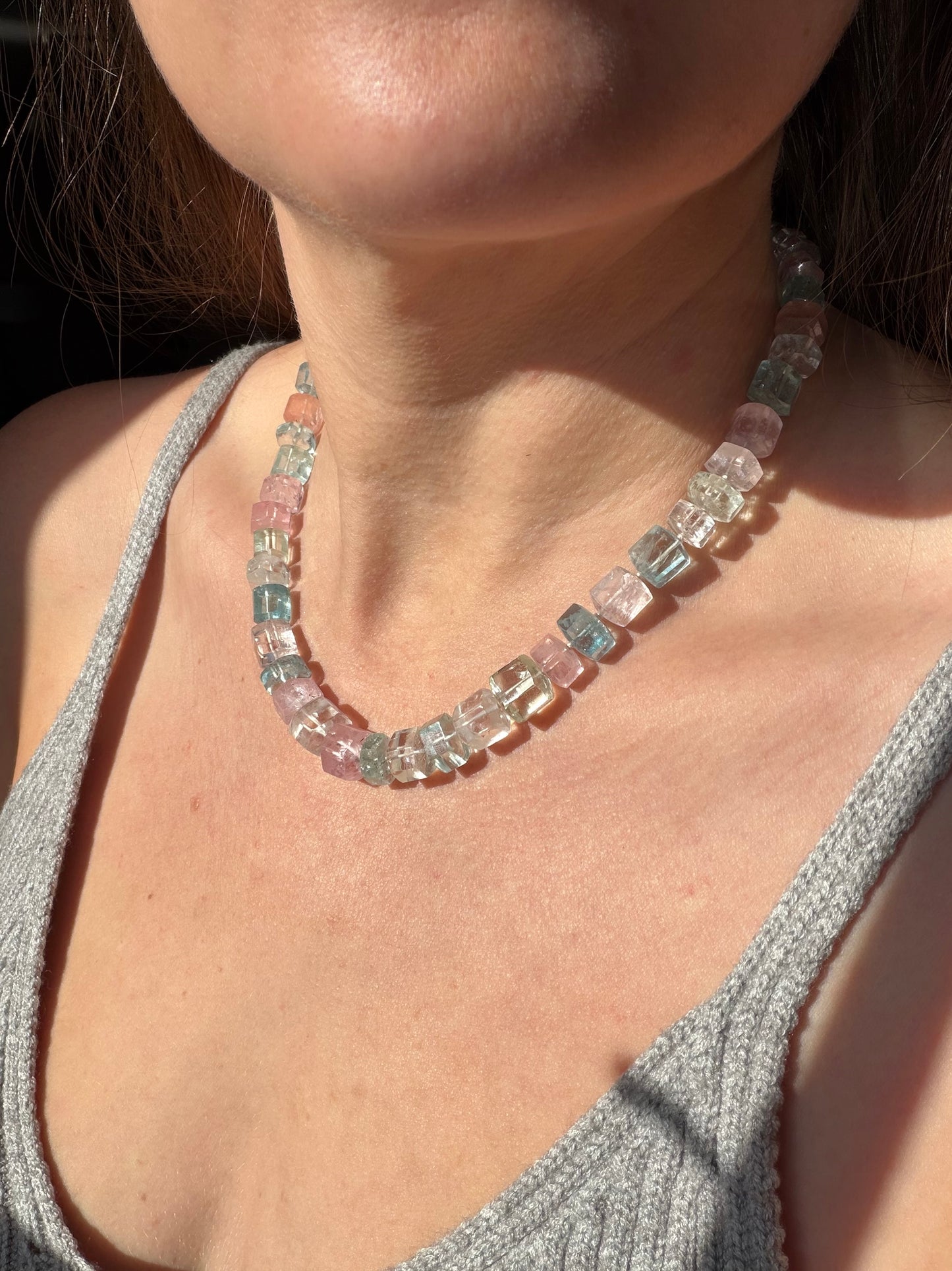 Aquamarine Beryl Knotted Gem Strand in 14k Gold